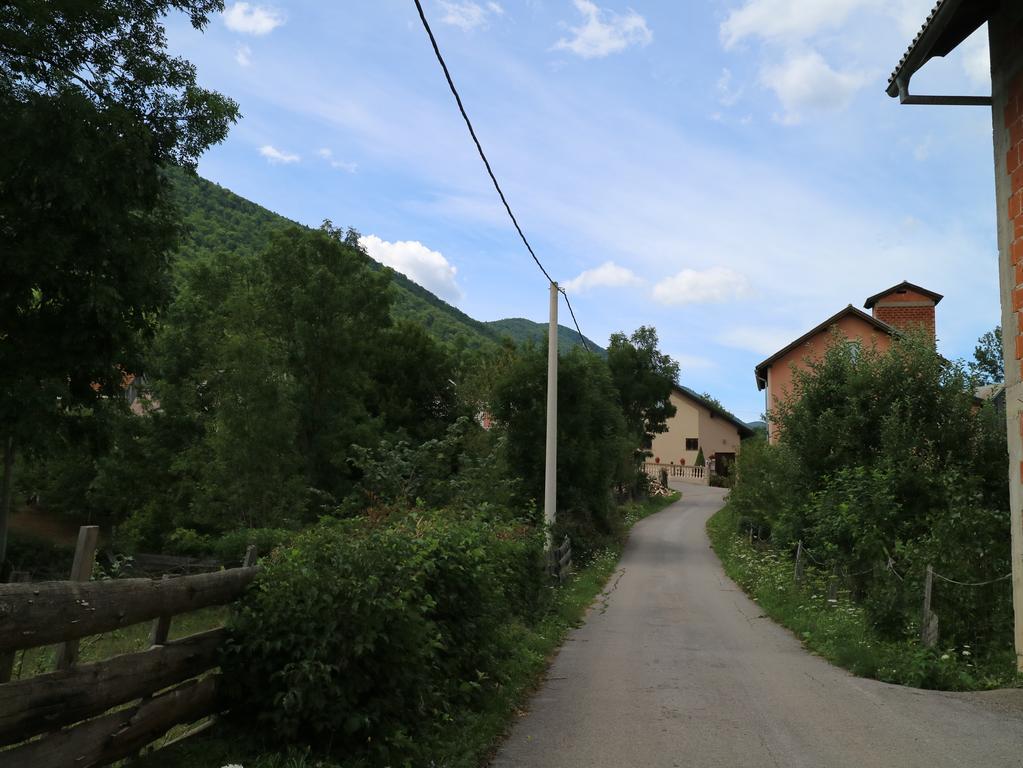 卢卡公寓 Kuterevo 外观 照片
